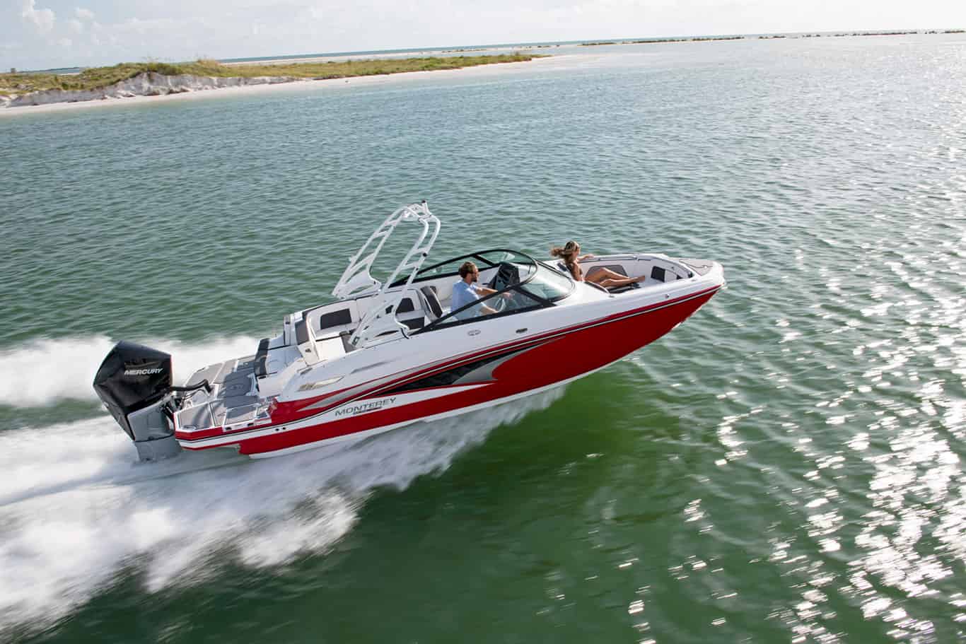 Top Coastal Boats for 2021: Monterey 65